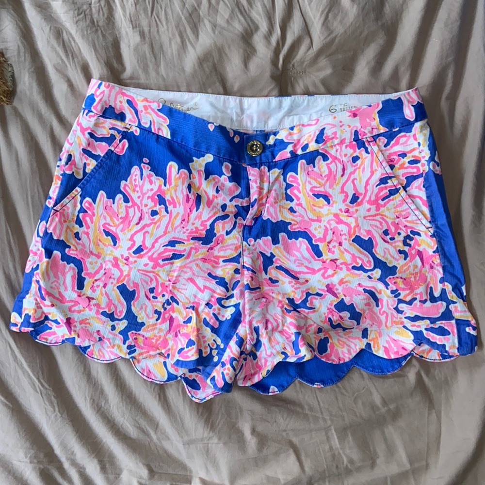 Lilly Pulitzer. The Buttercup Short